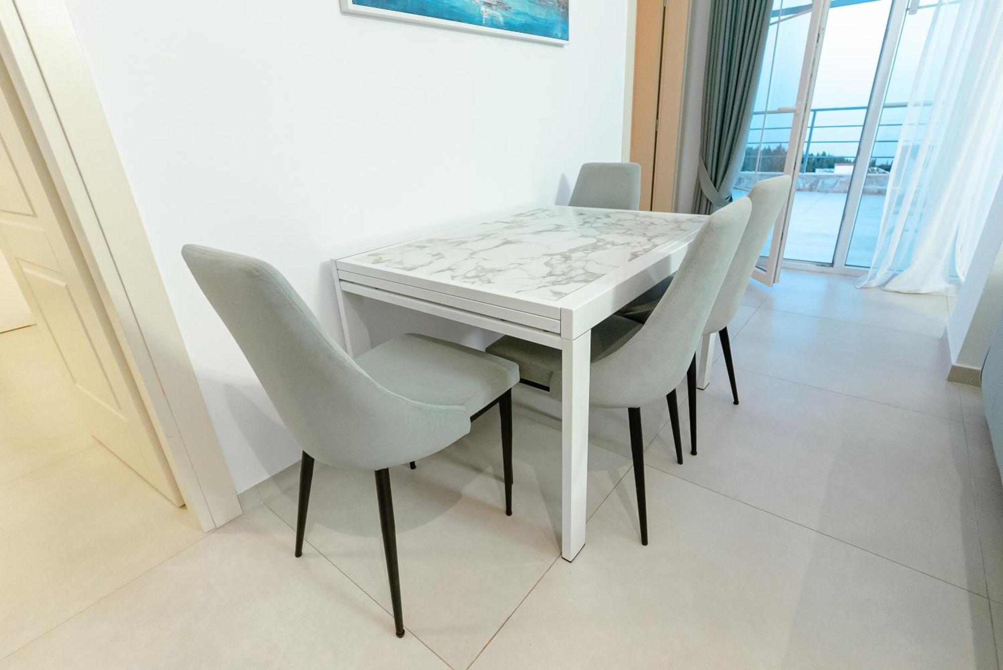 ديرمي Kotarja Apartments المظهر الخارجي الصورة