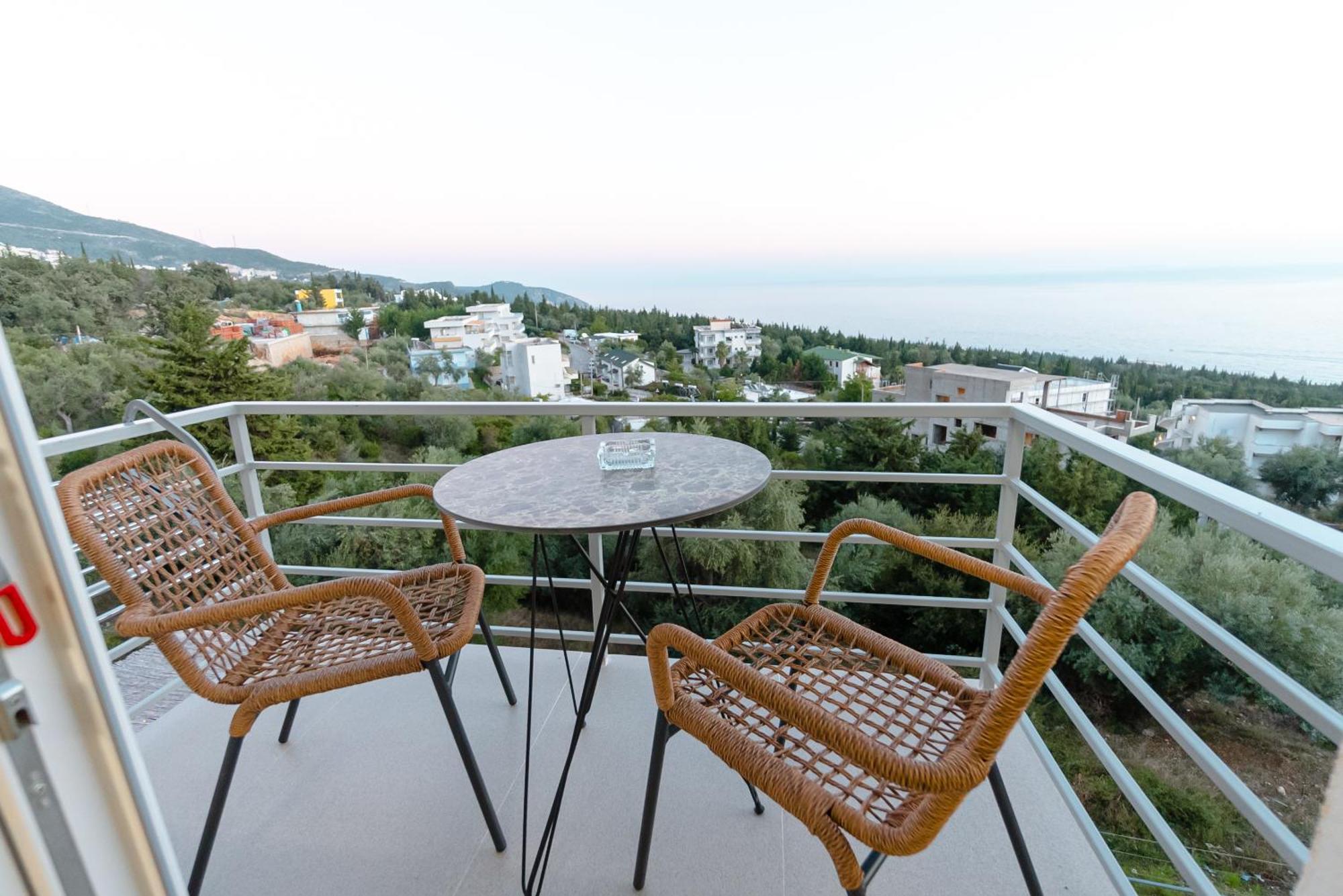 ديرمي Kotarja Apartments المظهر الخارجي الصورة